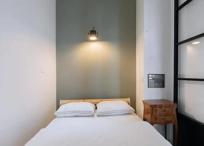 Charming Loft Near Montmartre * Paříž